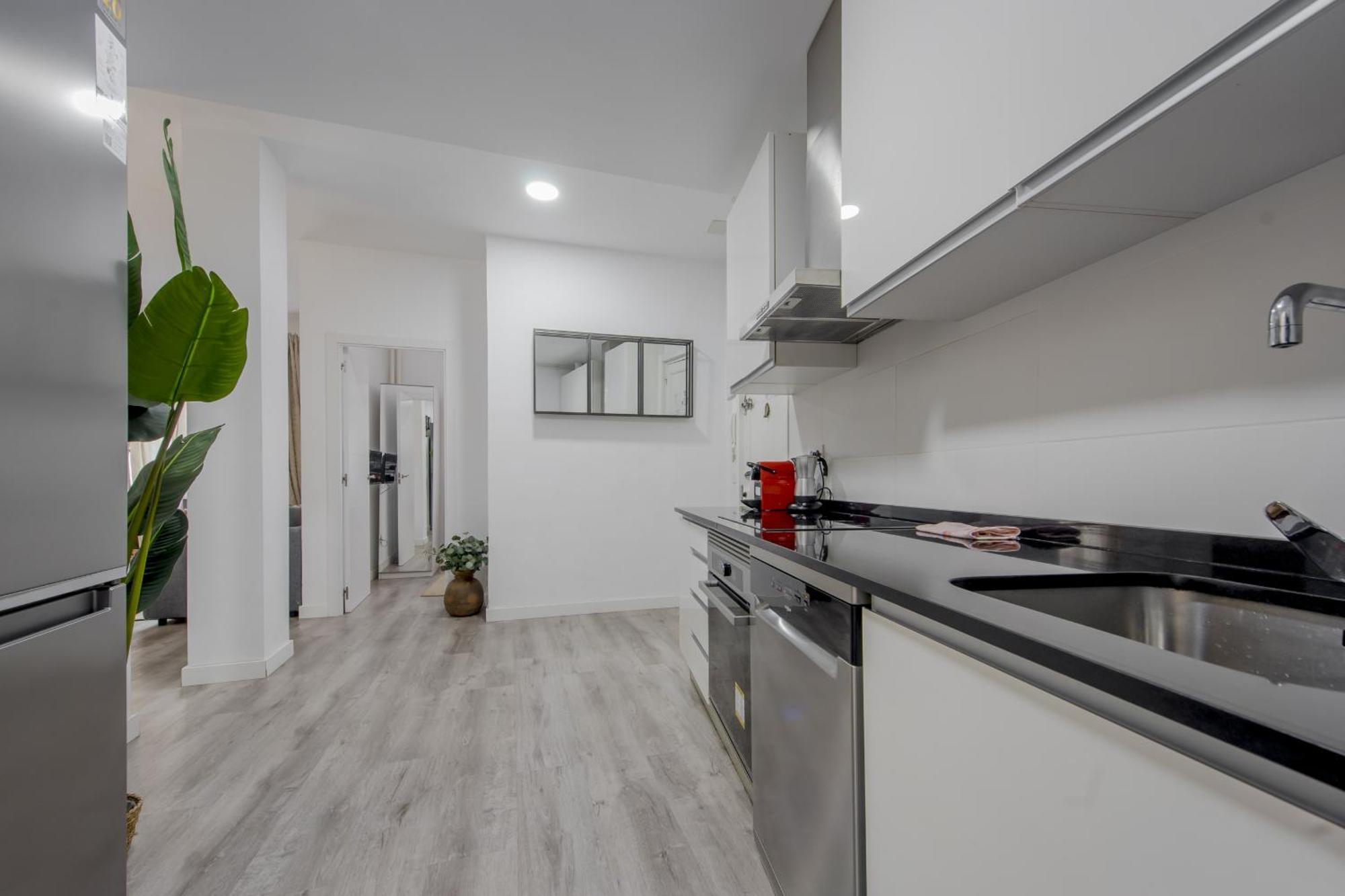 Maravilloso Piso En La Latina - Centro De Madrid Eksteriør billede